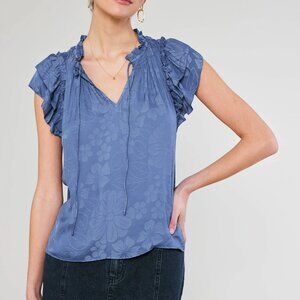 NWT Beautiful BlueTiered Sleeve Floral Blouse